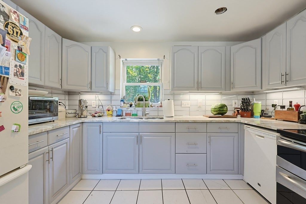485 Mendon Rd, Attleboro, MA, 485 Mendon Rd, Attleboro, MA Photo #14