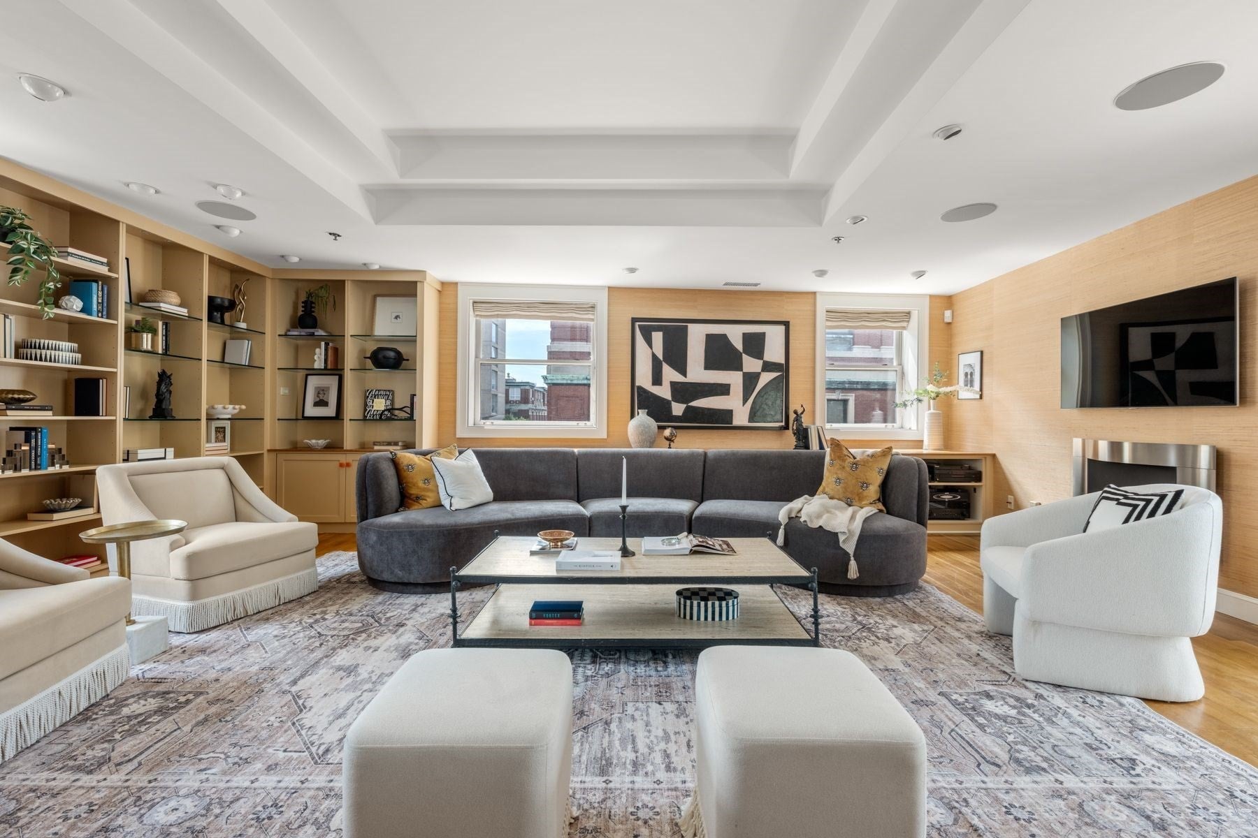 57 E Concord St 9
