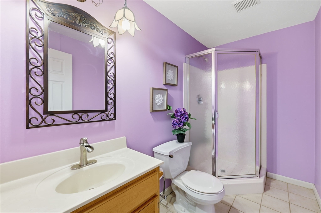 37 Grammont Road, Worcester, MA, 37 Grammont Road, Worcester, MA Photo #9