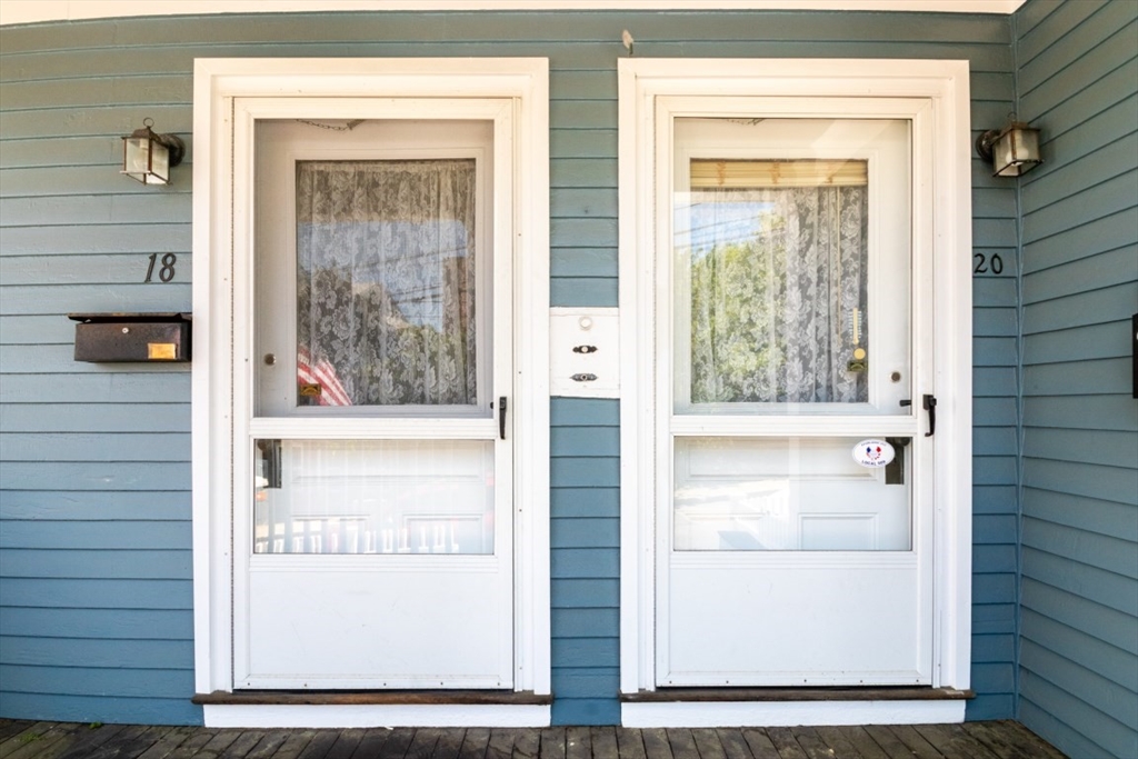 18-20 Dighton Street