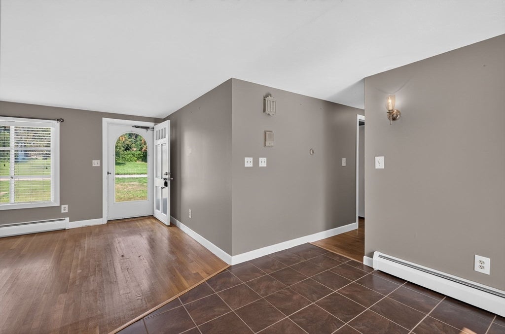 165 Swansom Rd, Swansea, MA Photo #16