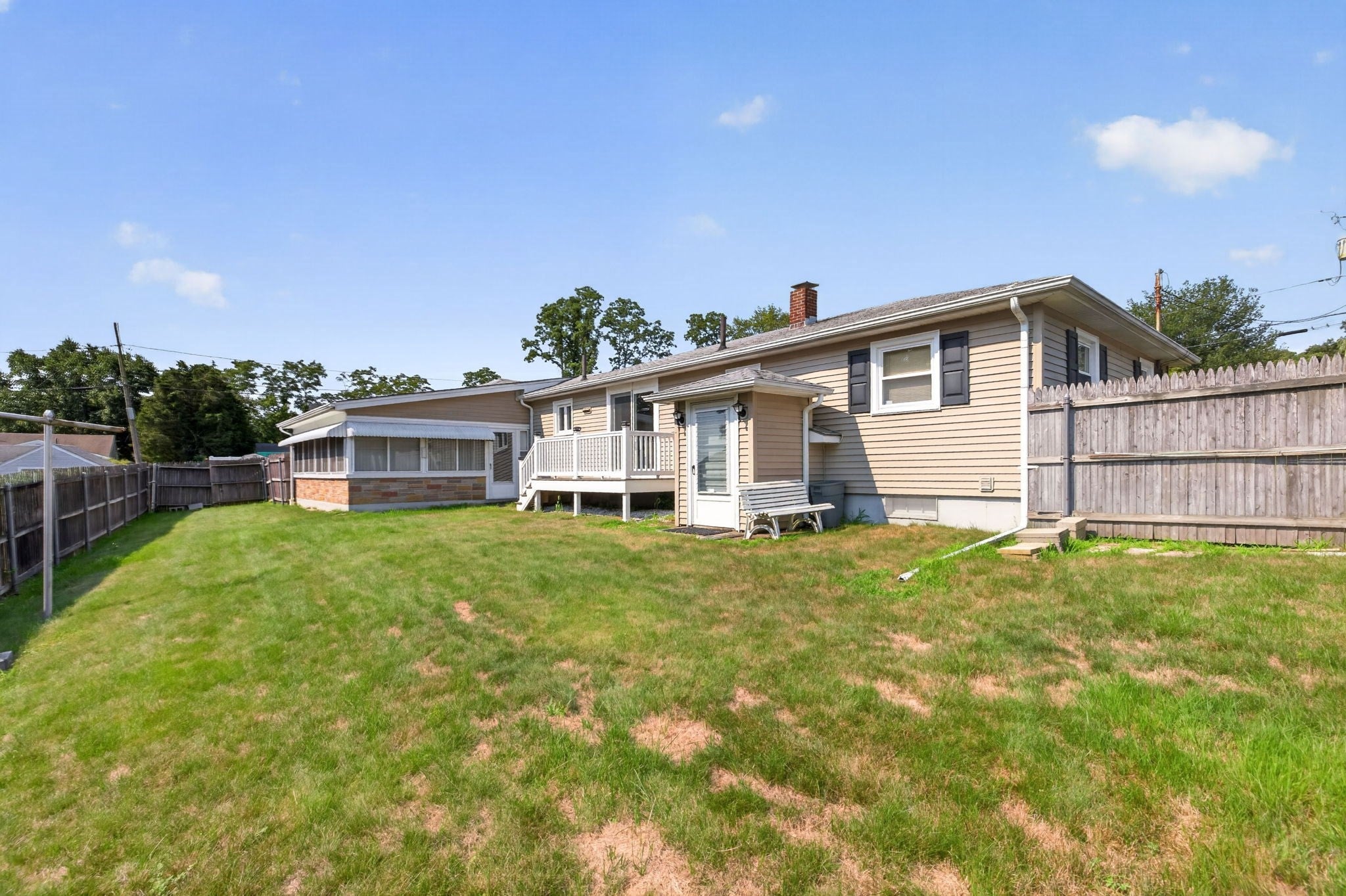 165 Swansom Rd