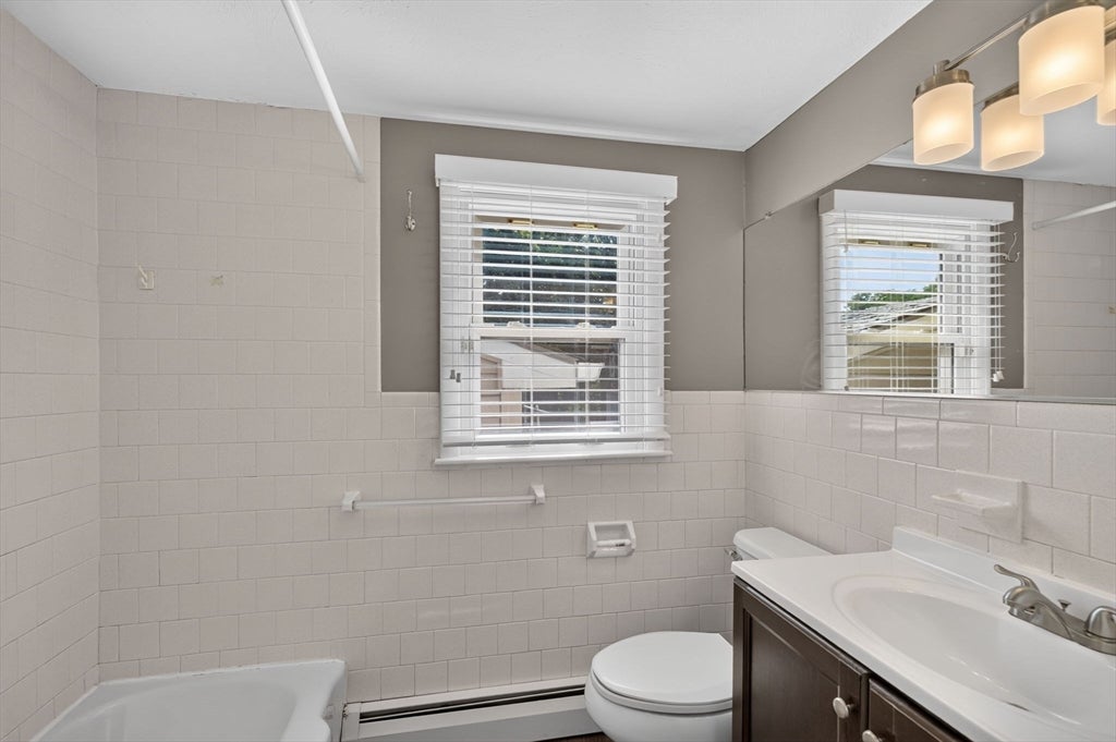 165 Swansom Rd, Swansea, MA Photo #22