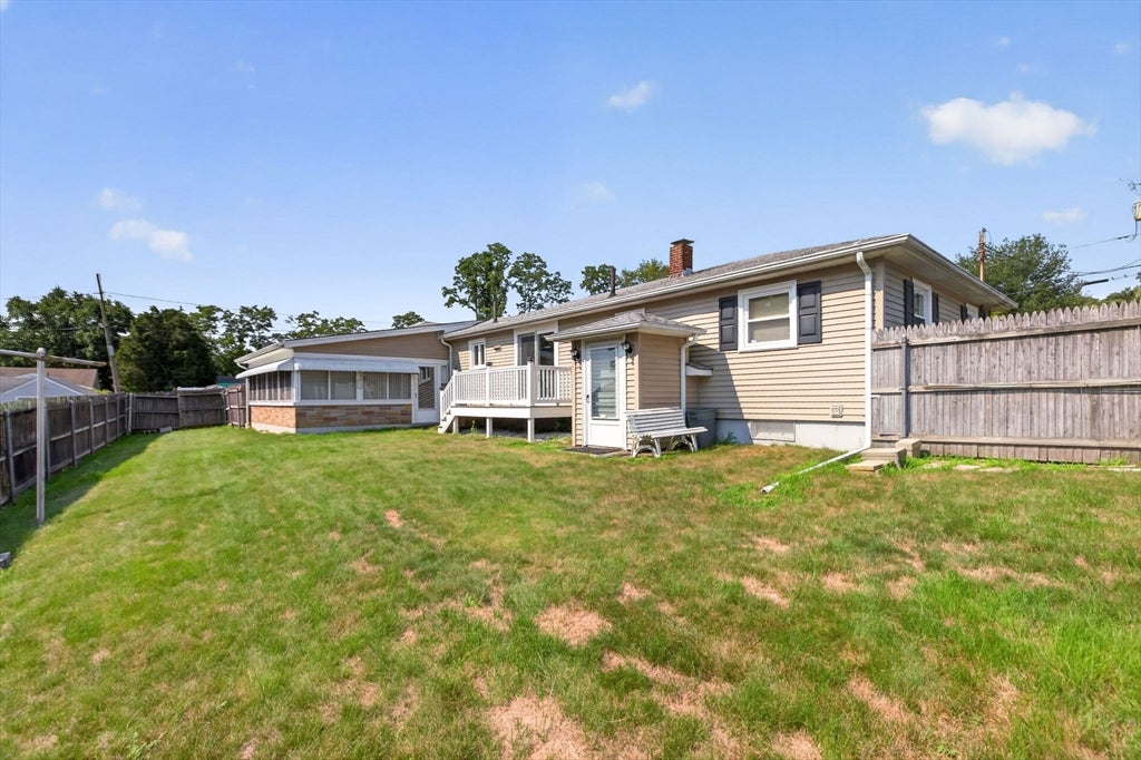 165 Swansom Rd