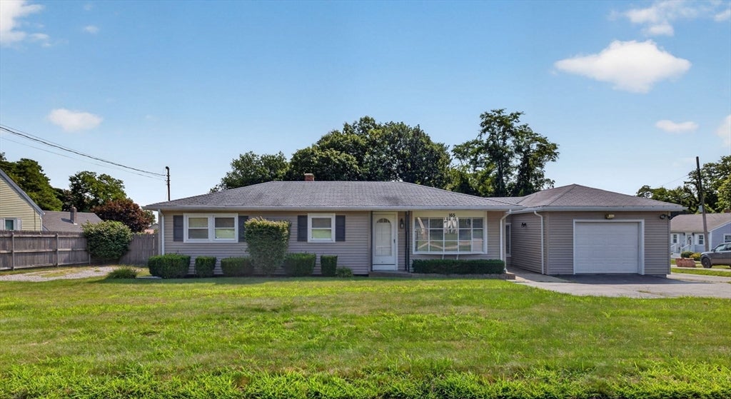 165 Swansom Rd, Swansea, MA Photo #1