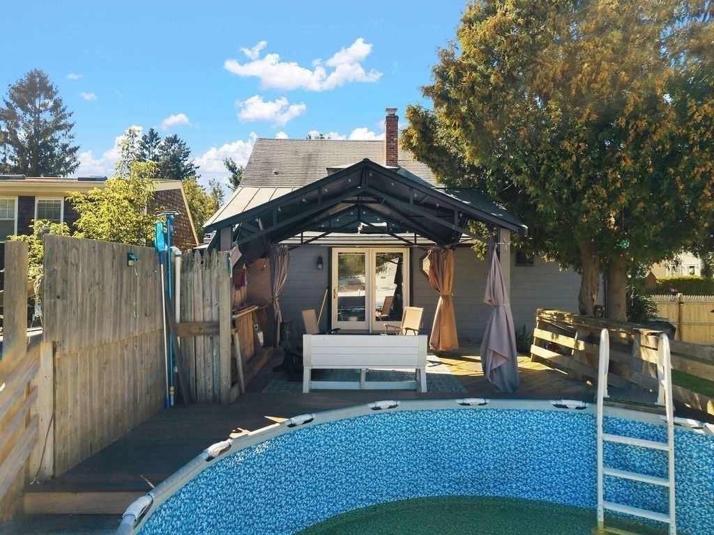 950 Glen St, New Bedford, MA, 950 Glen St, New Bedford, MA Photo #11