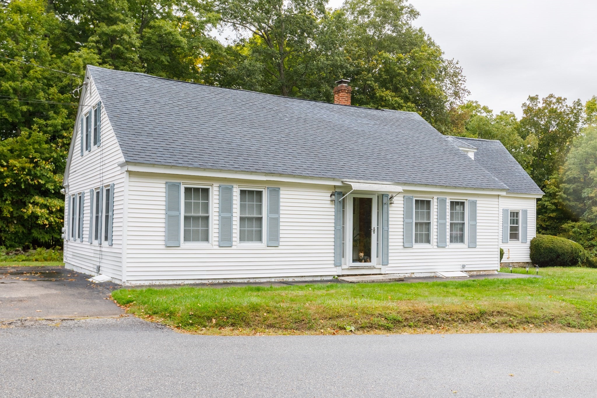 16 Brooks Pond Rd, North Brookfield, MA, 16 Brooks Pond Rd, North Brookfield, MA Photo #2