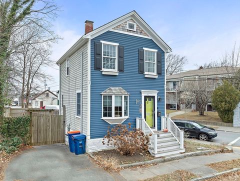 54 William St Fairhaven MA 02719