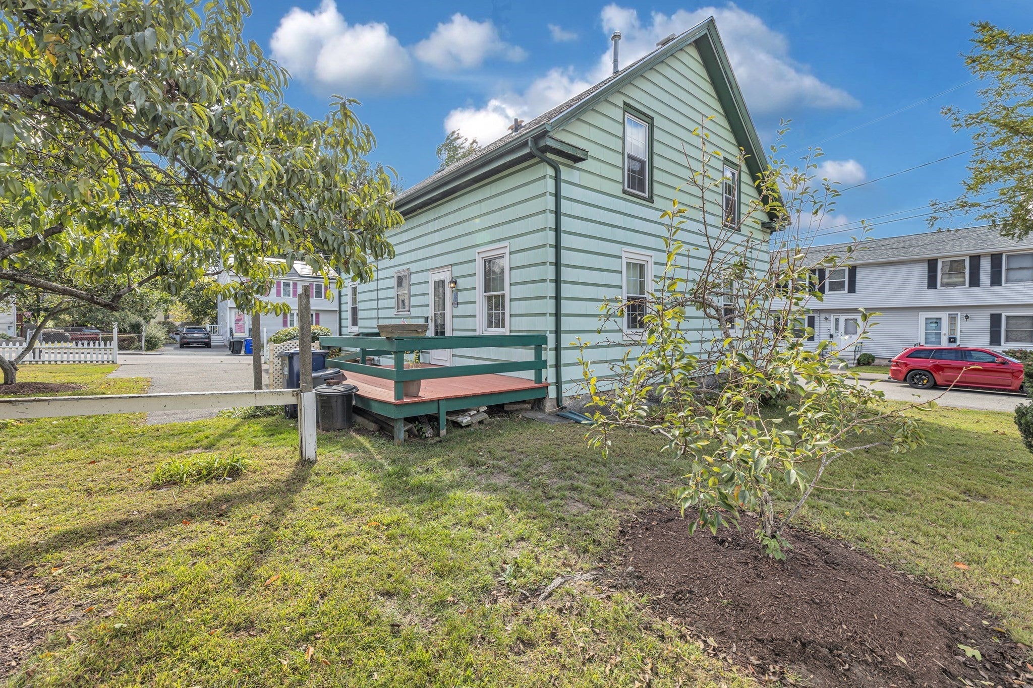 22 Barry St