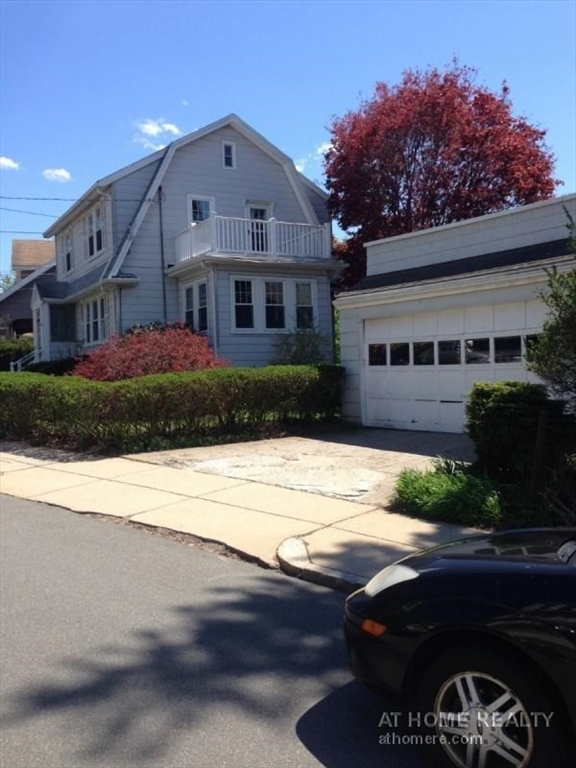 19 S Crescent Circuit