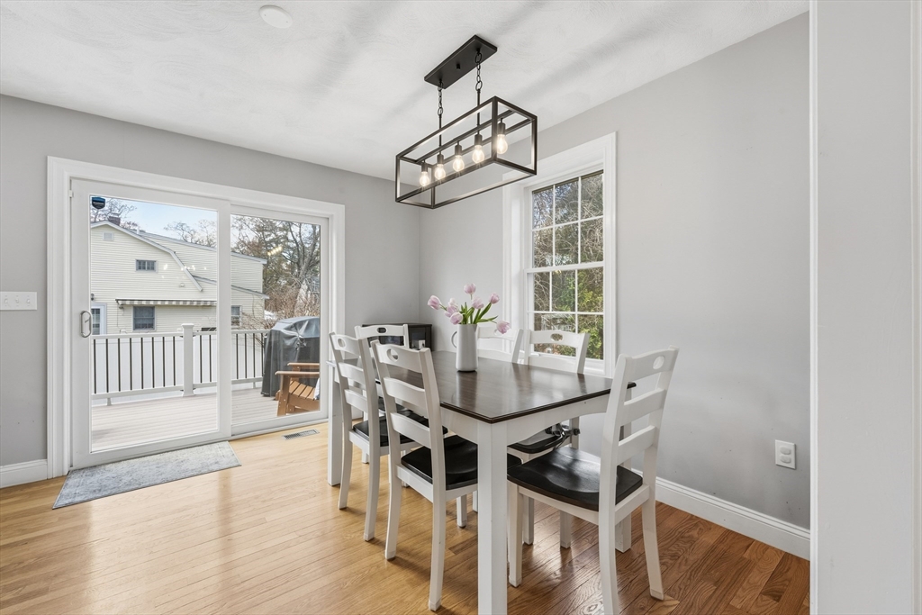 12 Bell Rd, Tewksbury, MA Photo #13