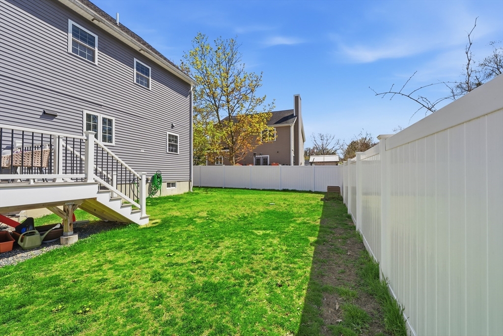 12 Bell Rd, Tewksbury, MA Photo #37