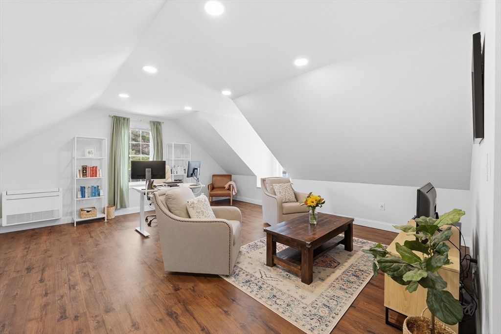 12 Bell Rd, Tewksbury, MA Photo #31