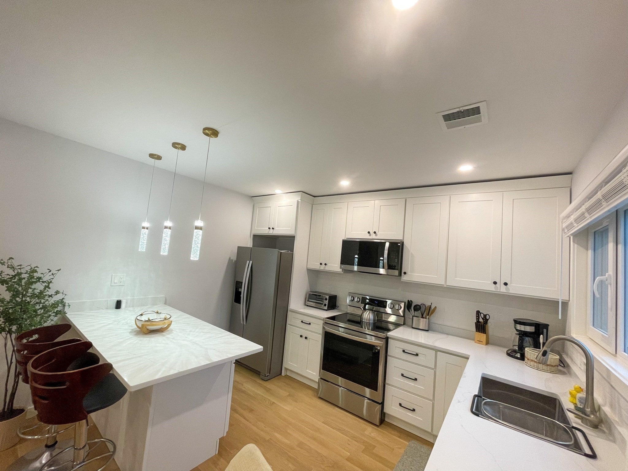 75-2 Thorndike St Furnished