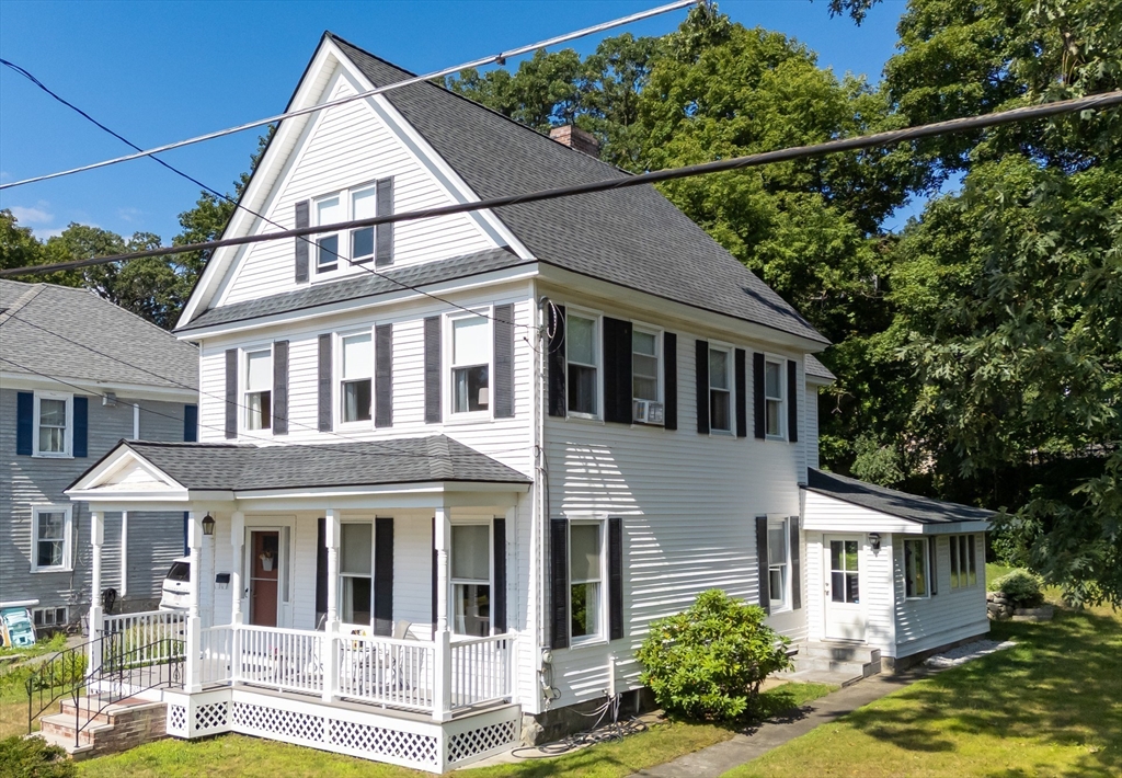320 Wentworth Avenue