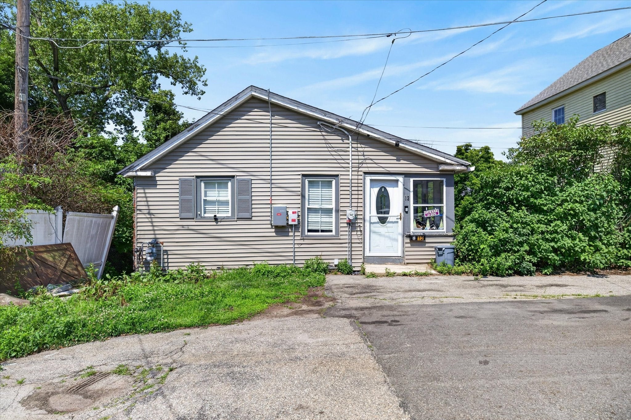 12 River Ct