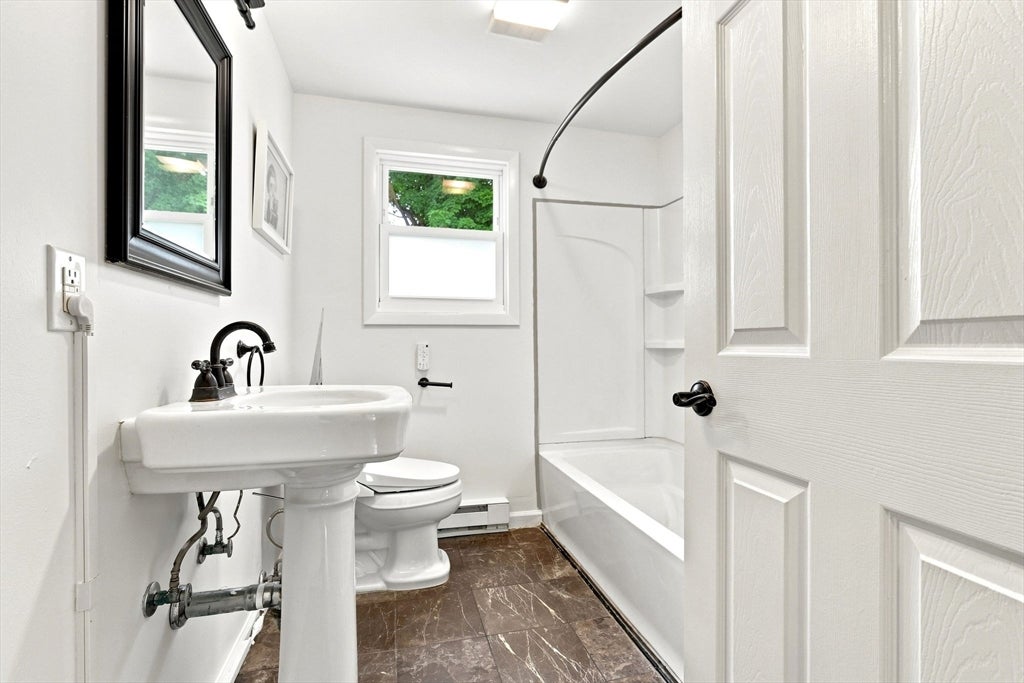 10 Freeman St #2, North Attleboro, MA, 10 Freeman St #2, North Attleboro, MA Photo #23