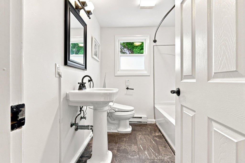 10 Freeman St #2, North Attleboro, MA, 10 Freeman St #2, North Attleboro, MA Photo #22