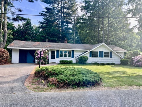 Photo of 3 Merrill Dr, Framingham, MA 01701 (MLS # 73531930)