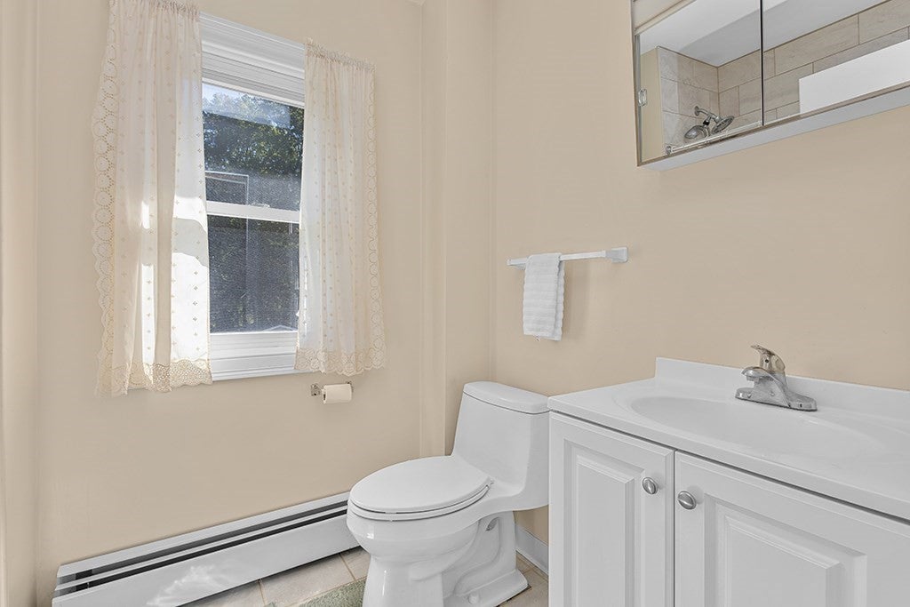 664 East Street, Wrentham, MA Photo #31