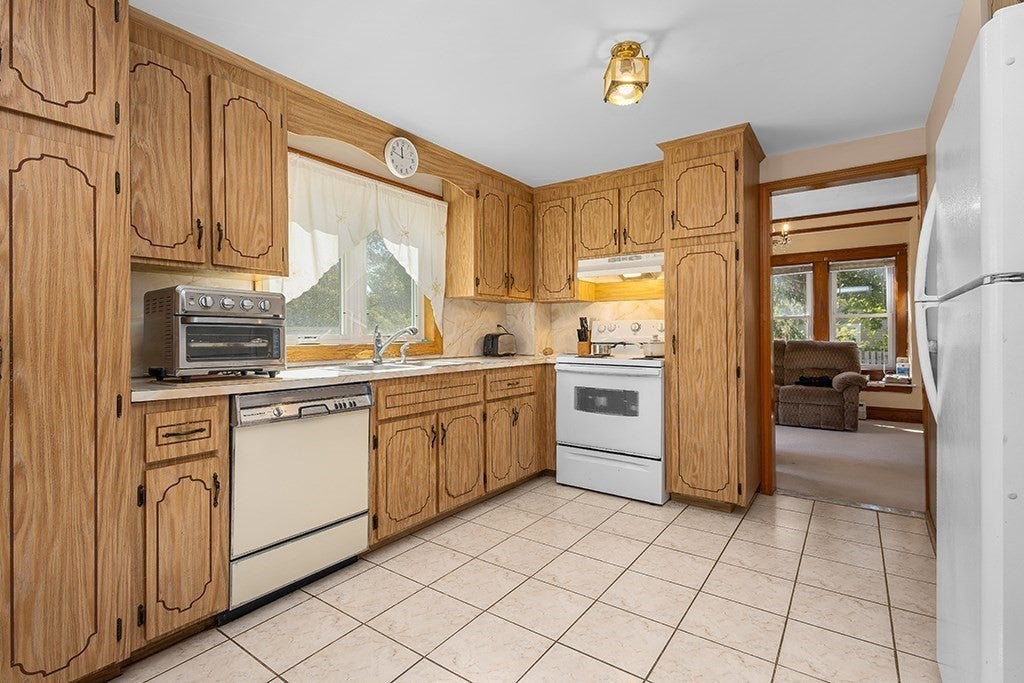 664 East Street, Wrentham, MA Photo #21
