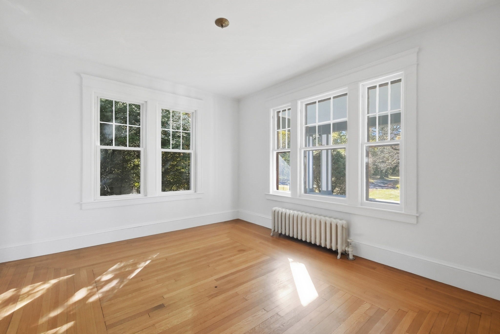 1435 Longmeadow St, Longmeadow, MA Photo #15