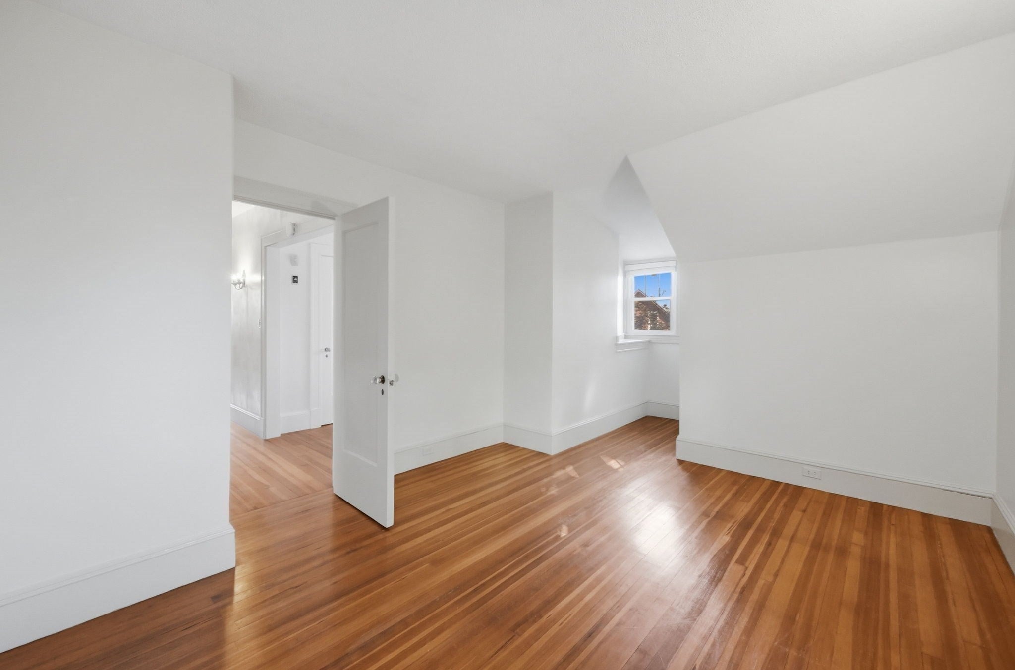 1435 Longmeadow St, Longmeadow, MA Photo #26