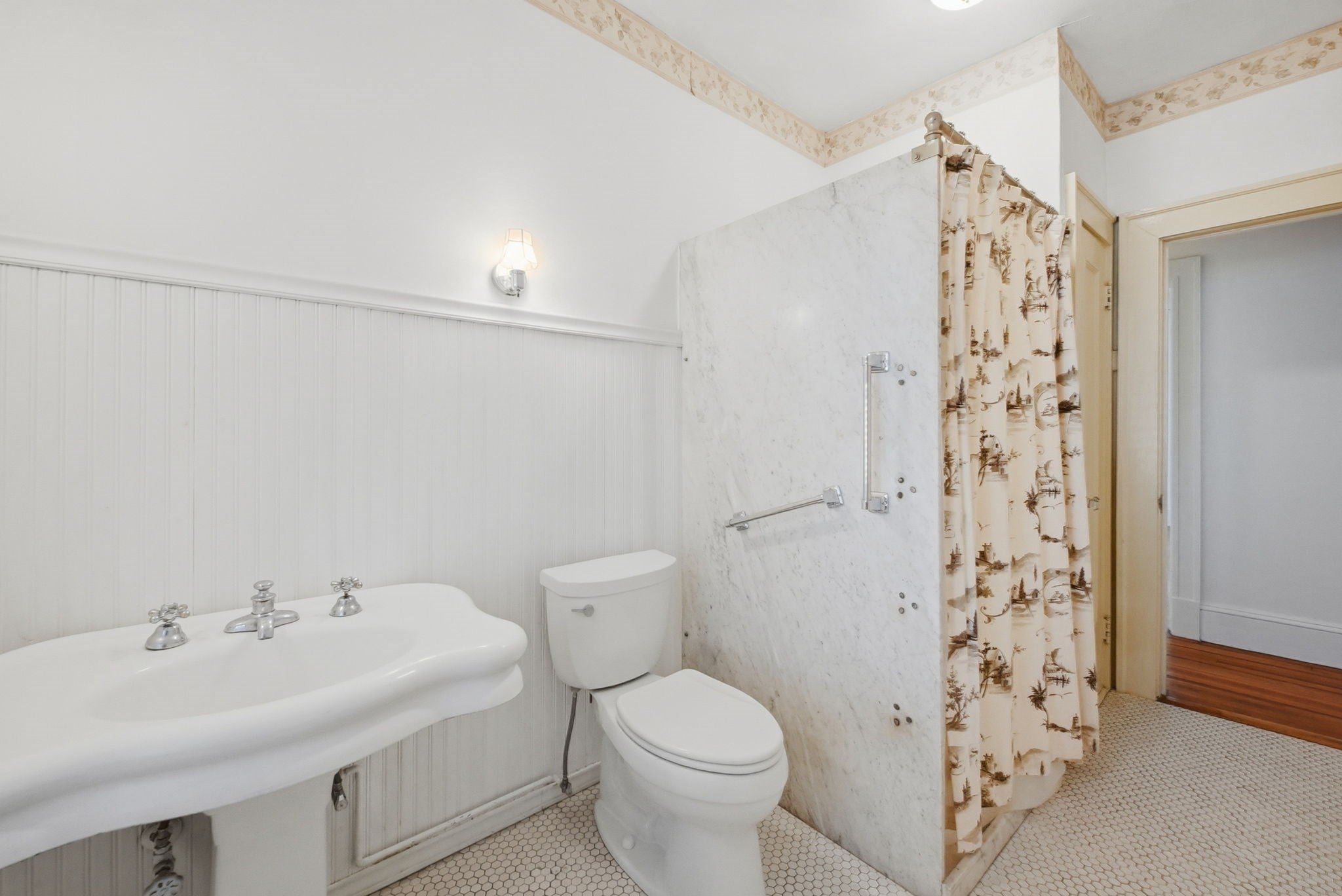 1435 Longmeadow St, Longmeadow, MA Photo #18