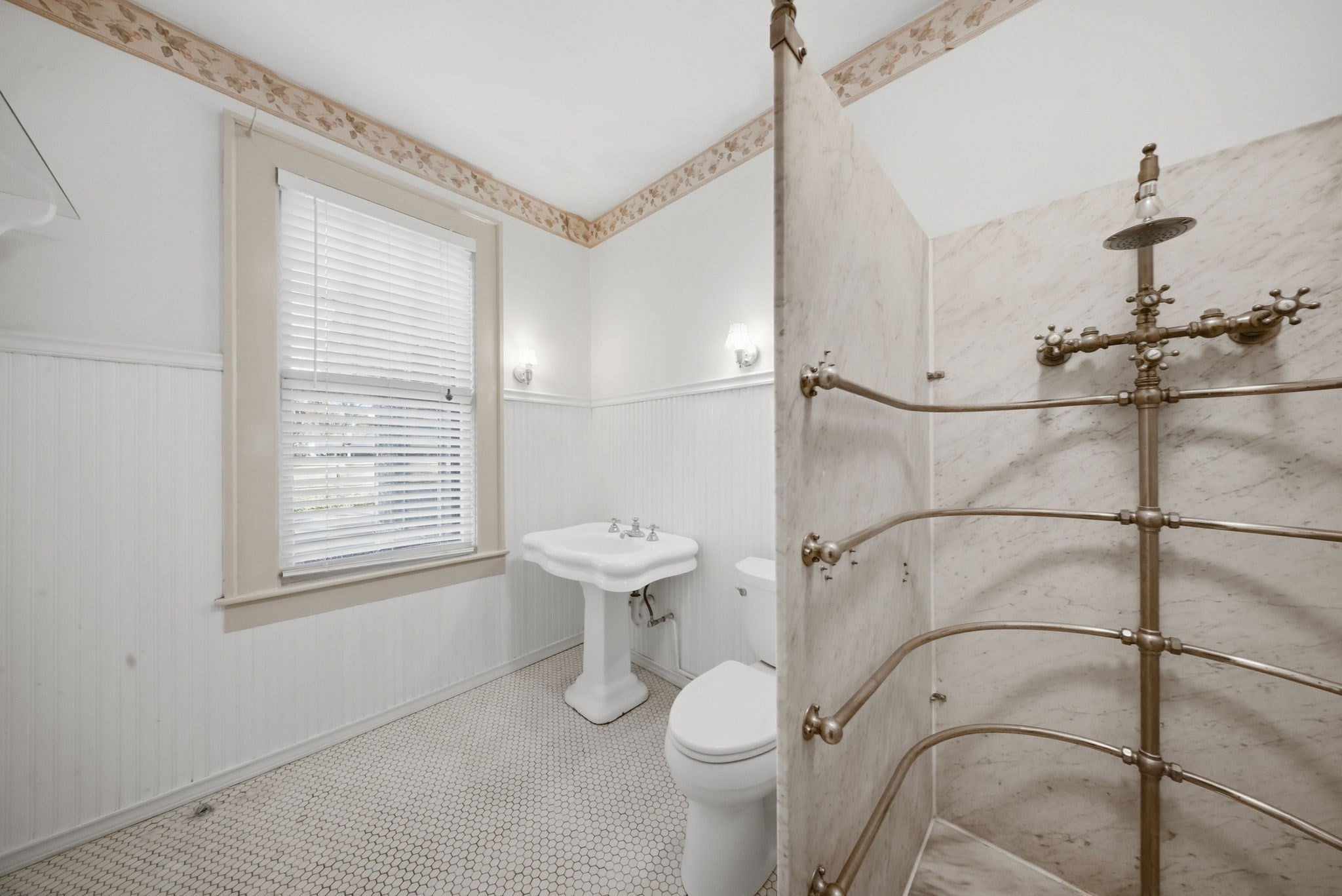 1435 Longmeadow St, Longmeadow, MA Photo #17