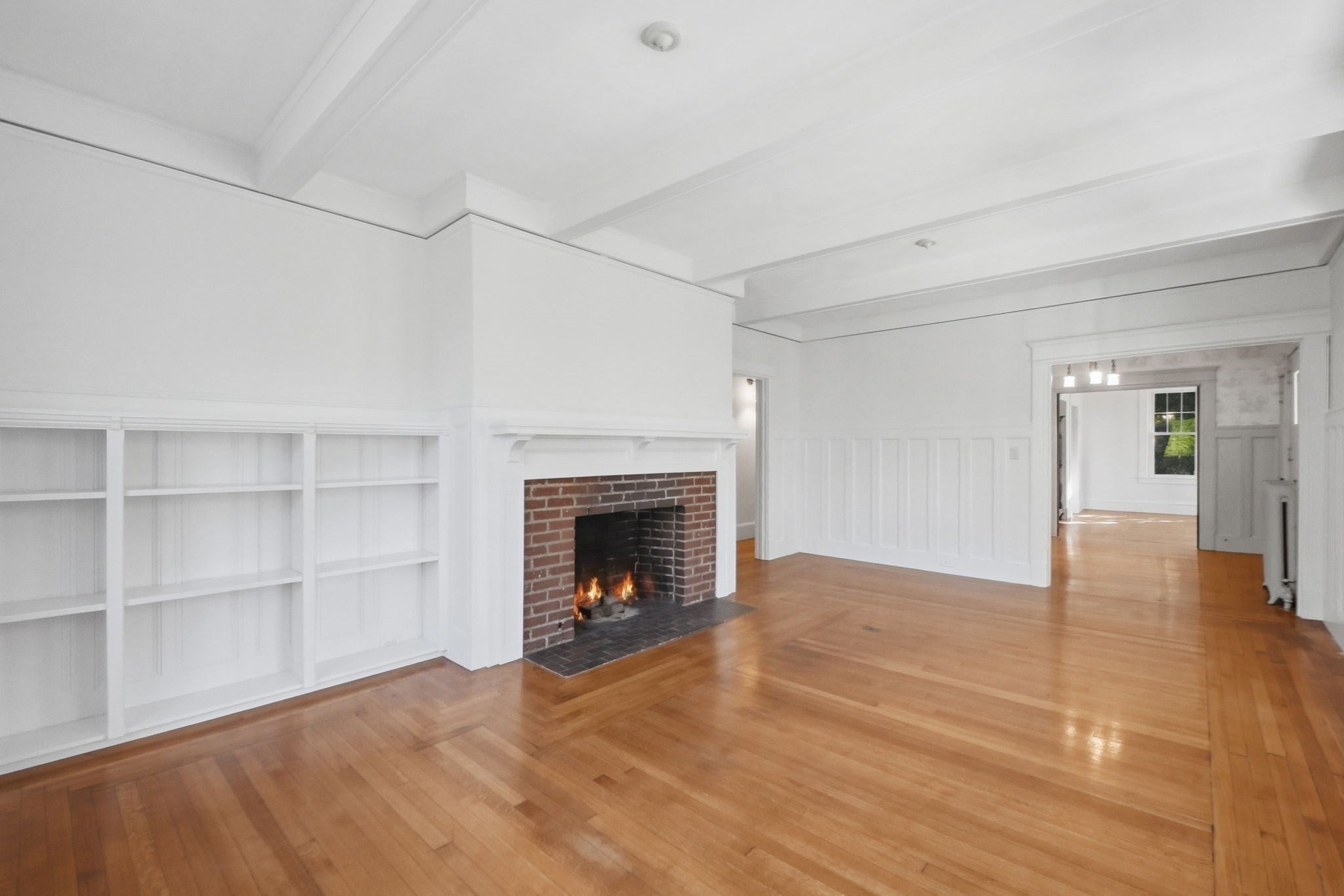1435 Longmeadow St, Longmeadow, MA Photo #8