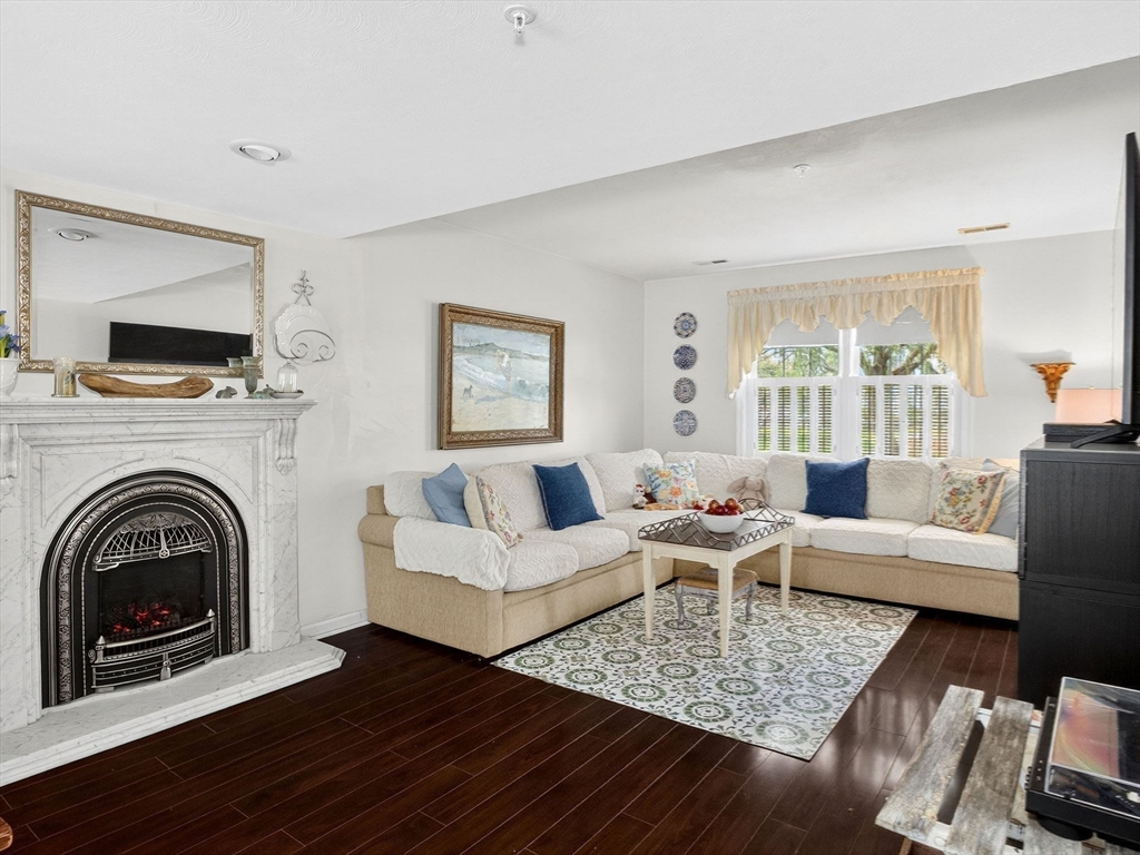 127 Clear Pond Drive 127