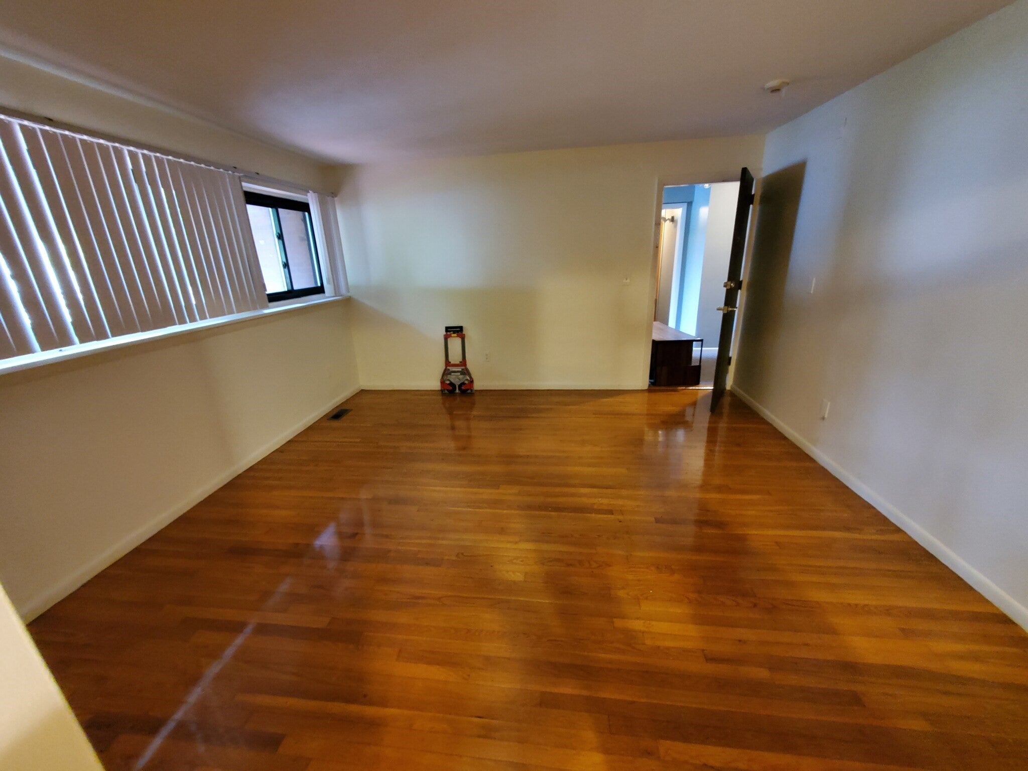 Photo of 182 Central ST, Stoneham, MA