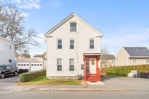 23 Foster St Brockton MA 02301