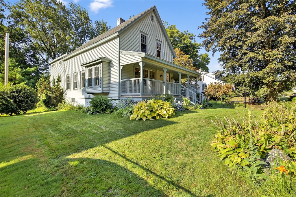 12 Raymond Avenue