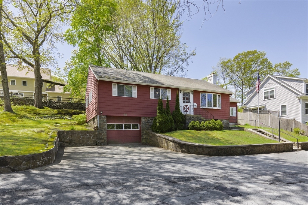 98 Evans Road
