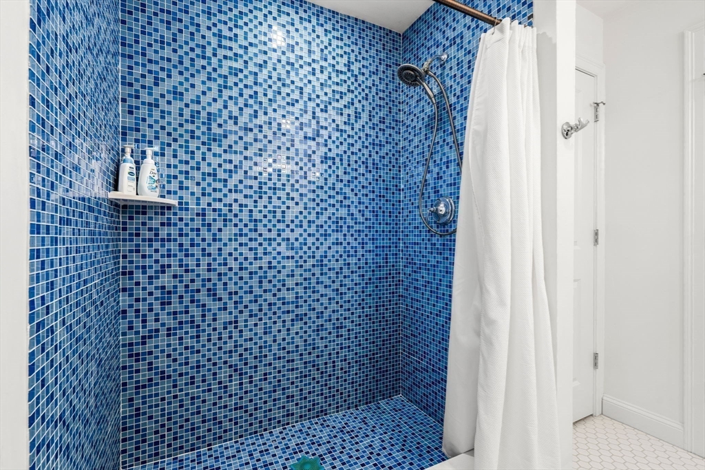 Millis, Massachusetts 02054, United States, 4 Bedrooms Bedrooms, ,4 BathroomsBathrooms,Residential,Active,151164