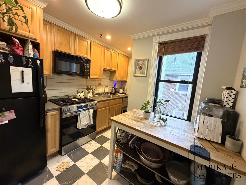 26 Commonwealth Terrace 15