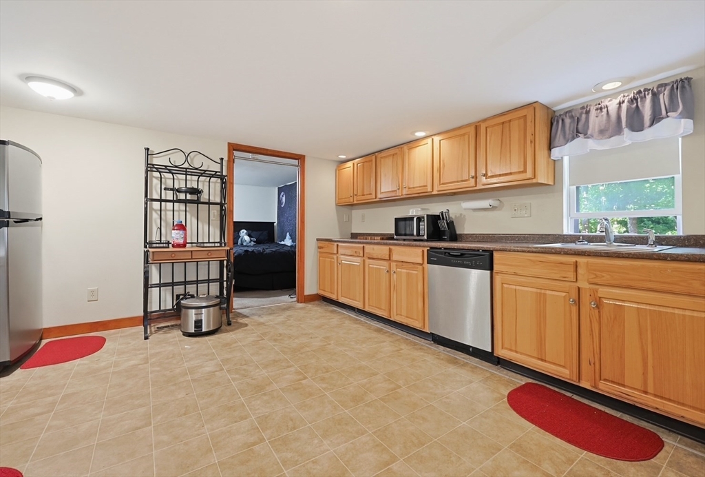 26 Water St, Freetown, MA Photo #20