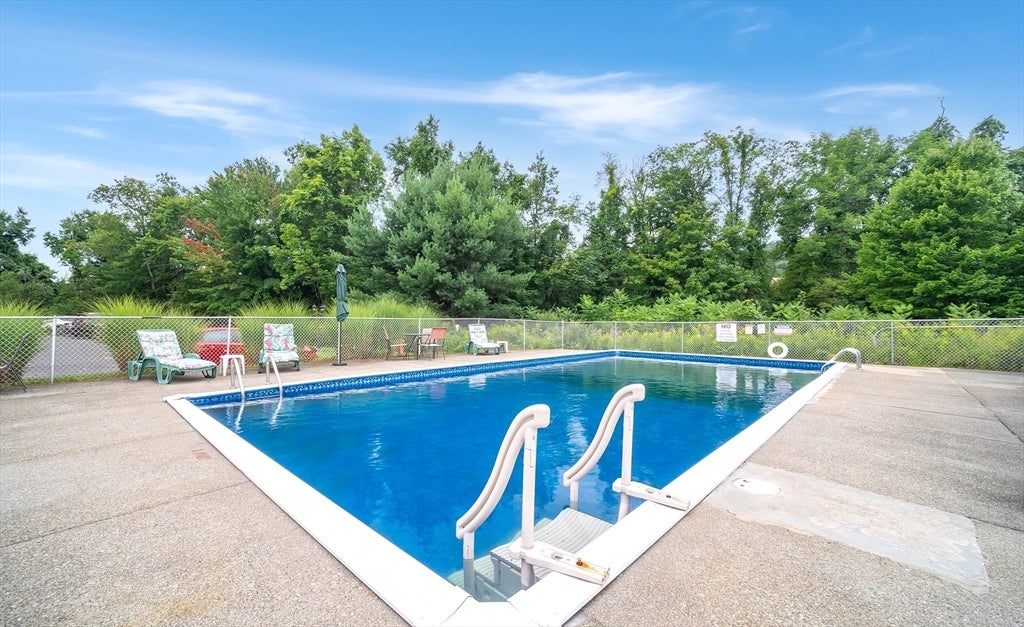8 Keegan LN #E, Greenfield, MA, 8 Keegan LN #E, Greenfield, MA Photo #30