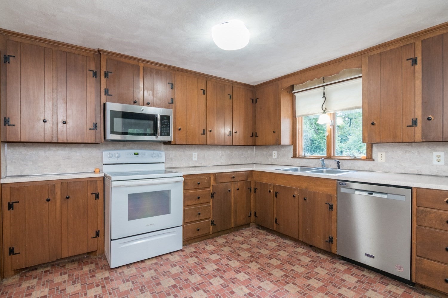 78 Melwood Ave, East Longmeadow, MA, 78 Melwood Ave, East Longmeadow, MA Photo #5