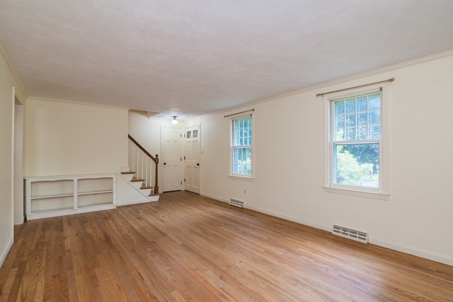 78 Melwood Ave, East Longmeadow, MA, 78 Melwood Ave, East Longmeadow, MA Photo #2