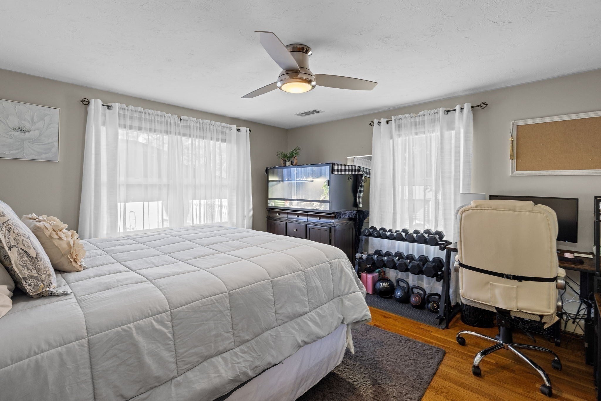 21 Milton St, Blackstone, MA Photo #17