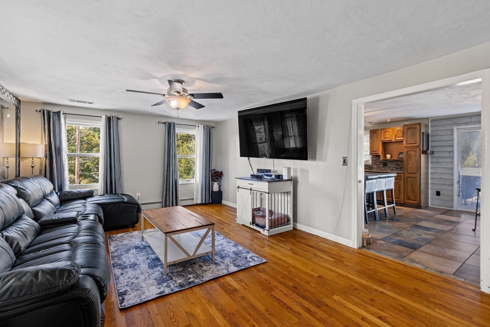 21 Milton St, Blackstone, MA Photo #11