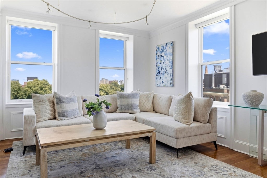 100 Beacon Street 6