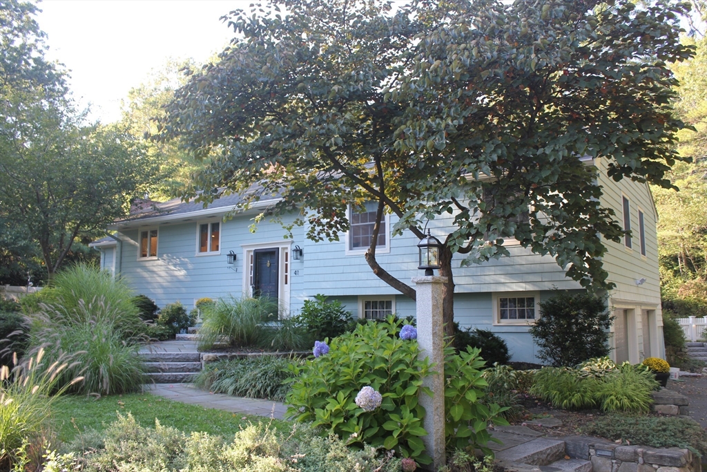 41 West Parish Drive