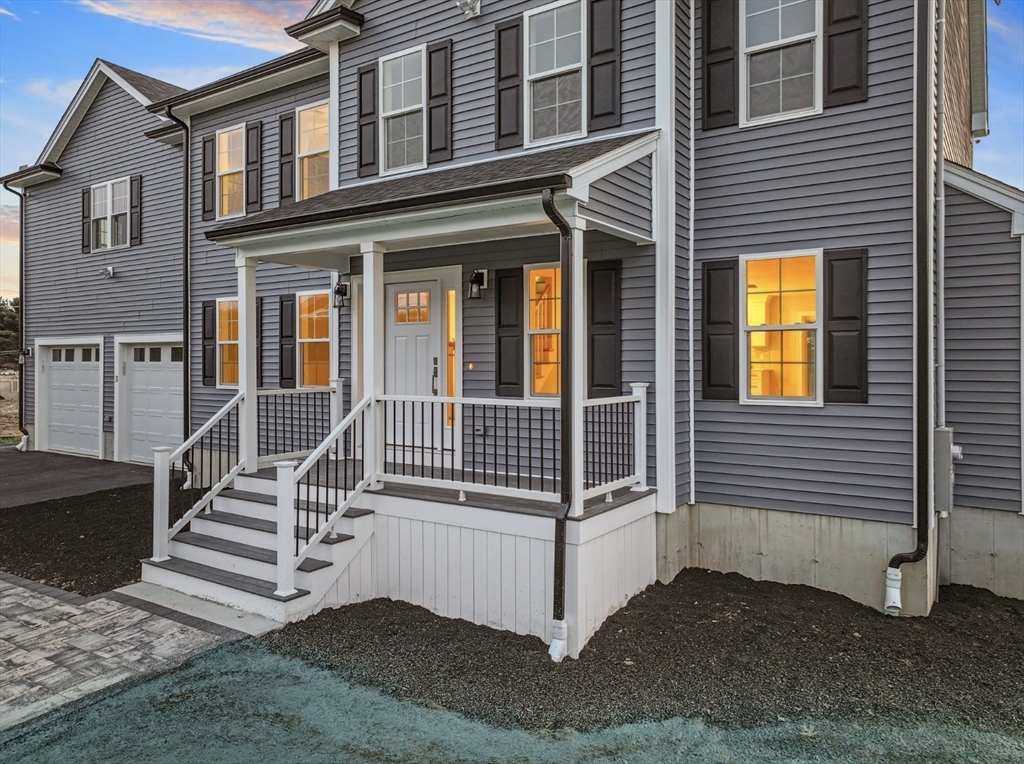 312 Old Westport