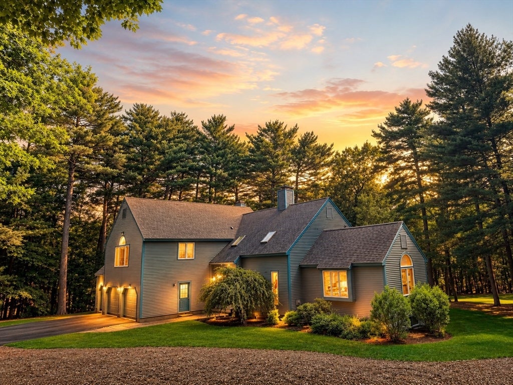176 Pegan Ln