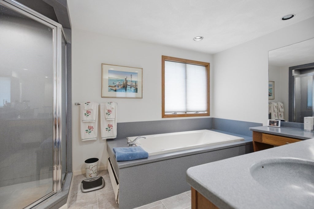 176 Pegan Ln, Dover, MA, 176 Pegan Ln, Dover, MA Photo #17