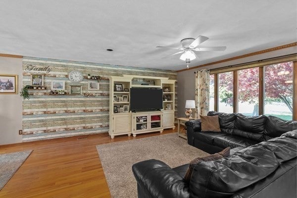 394 Lees River Avenue, Somerset, MA, 394 Lees River Avenue, Somerset, MA Photo #17