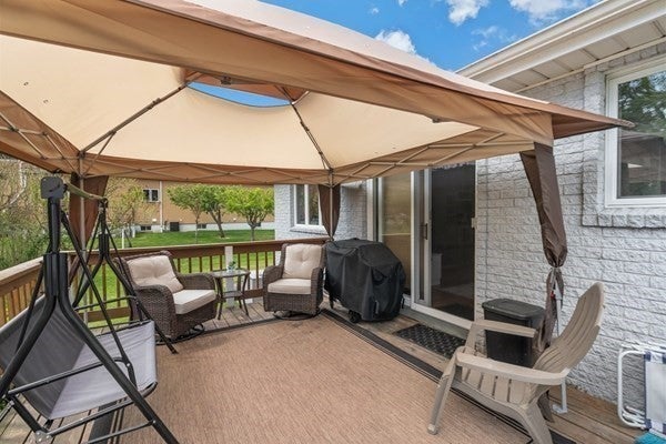 394 Lees River Avenue, Somerset, MA, 394 Lees River Avenue, Somerset, MA Photo #5